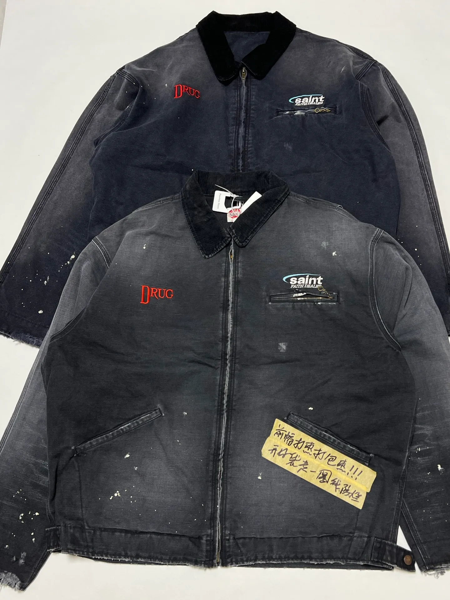 Comparison of panels SAINT Mxxxxxx DETROIT JACKET/DRUG/BLK Detroit Workwear Washed and Distressed Jacket Washed Black S-XL A super heavy-duty Detroit jacket. It took more than 3 months to develop. All details. No detail. Complete reproduction and restoration. Customized washed and faded Assute canvas fabric. Rewashed the watermark to make the bones irregular and whitened. Multiple damage and fraying treatments. The entire garment is completely hand-splashed with ink and paint. Heavy embroidery. Mold-opening with MX6 LOGO buttons Mold-opening customized placket with LOGO zipper No special shape zipper on the chest